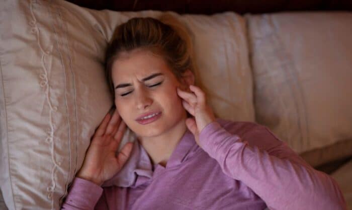 TMJ pain experienced by a lady